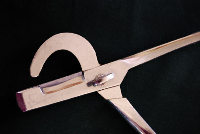 Calf Elastrator - Tri-Band Castration Tool