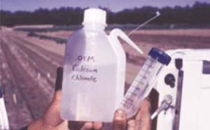 Fig. 18: Fill centrifuge tube with calcium chloride.