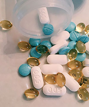 Photograph of various pills.